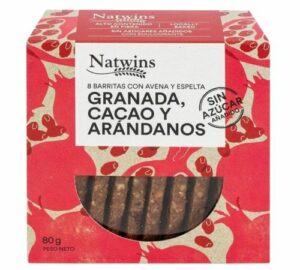 Barritas de Granada,Cacao y Arandanos de Natwins es un snack que combina ingredientes como la granada, el cacao y los arándanos para crear un snack delicioso y nutritivo.